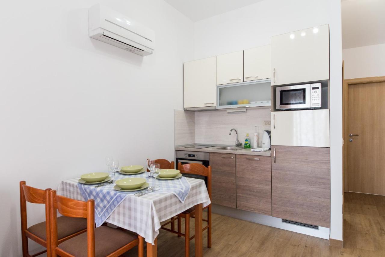 Apartments Sunrise Brist Exterior foto