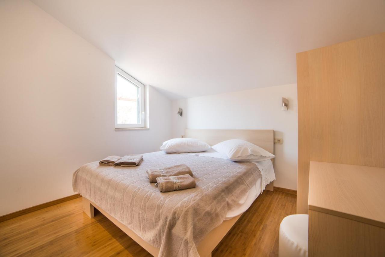 Apartments Sunrise Brist Exterior foto