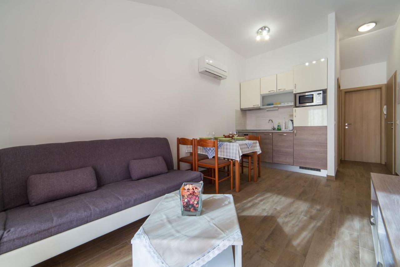 Apartments Sunrise Brist Exterior foto